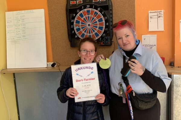 Dart­pro­fis zu Gast im JUZ Lehen!